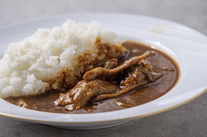 真鴨と果実の特撰カレー
